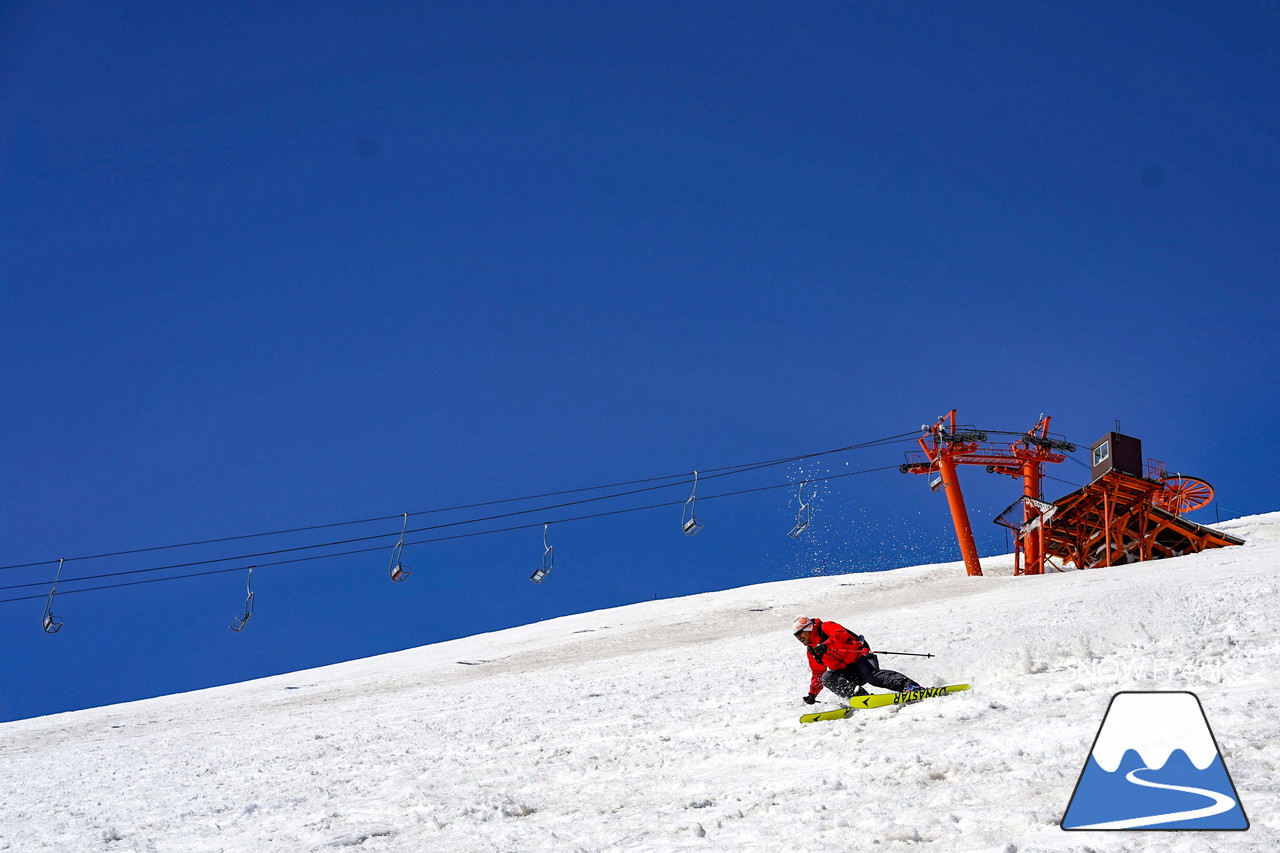 ニセコグラン・ヒラフ DYNASTAR SKI TEST RIDE DAYS Photo Session!!最高の天気に恵まれたニセコに、最高の仲間たちが集まりました☆